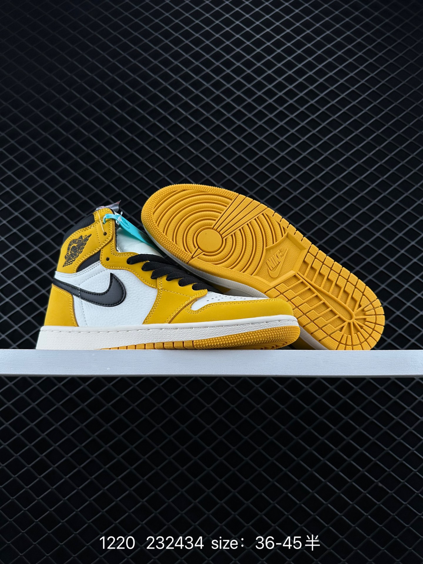 Nike Air Jordan 1 Retro High OG”Black/White“